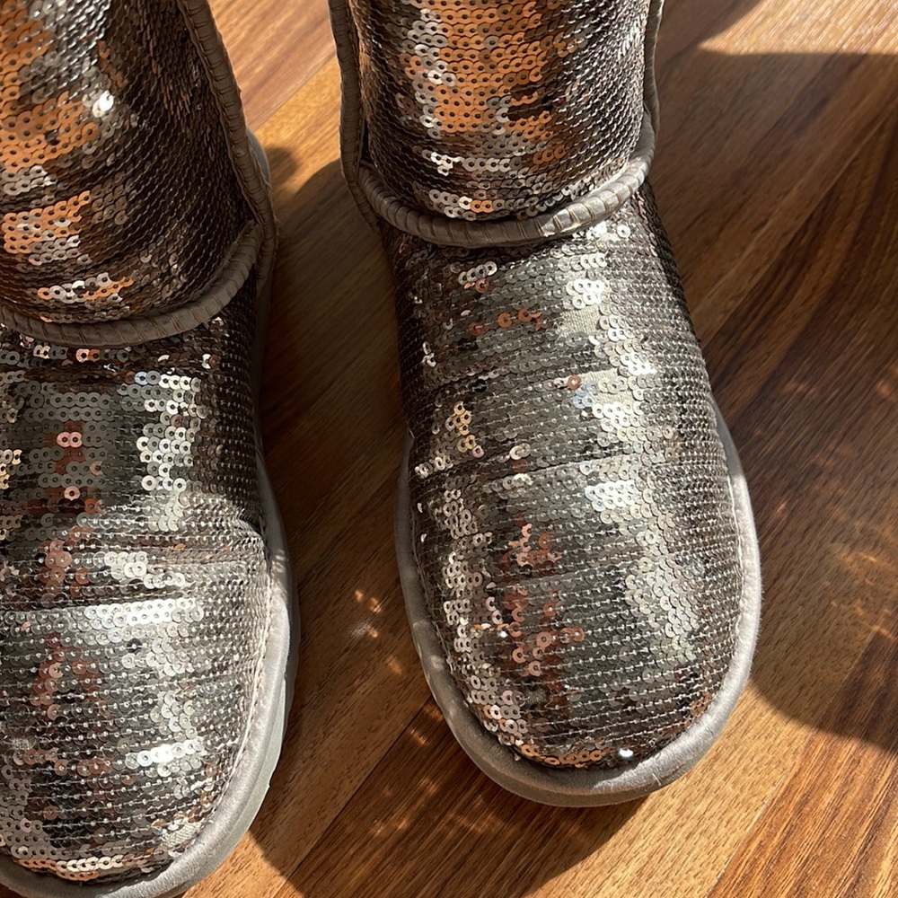 Sequenced Uggs - image 8